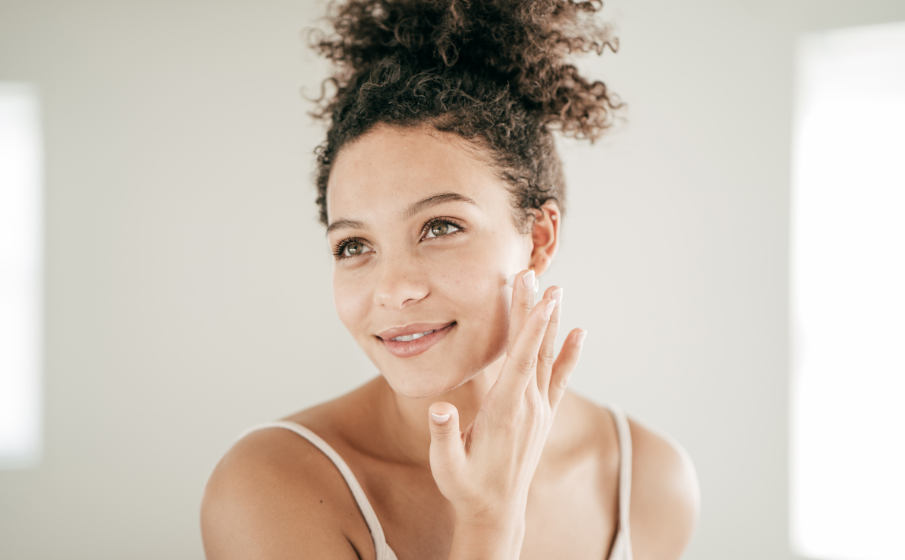 Retinol in creams and serums: How It works, how to use It, and who It's for