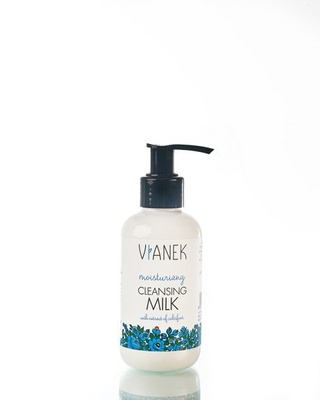 Vianek Moisturizing Cleansing Milk with Wheat Germ Oil 150ml