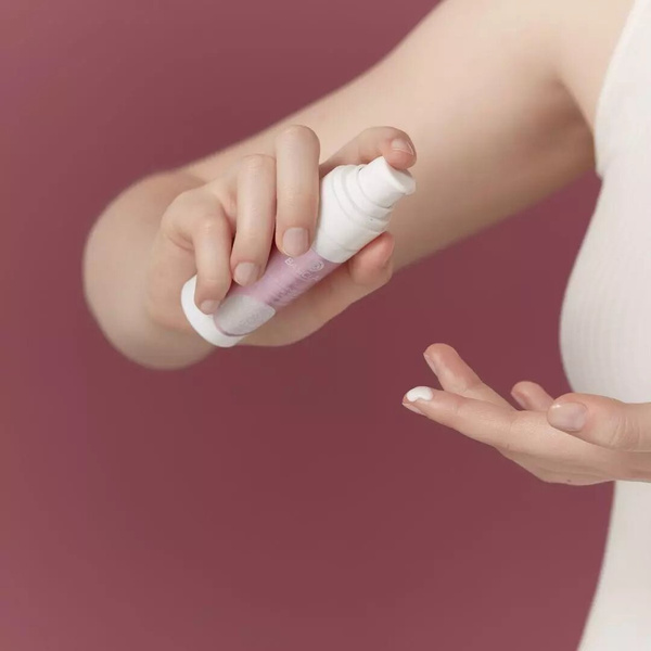 BasicLab Serum Regenerating the Skin Structure with 1% Ceramides and a Peptide Complex 5% Elasticity and Regeneration for Dry and Very Dry Skin Day and Night 30ml