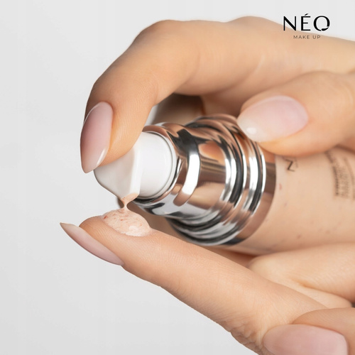 Neo Makeup Intense Serum Illuminating and Moisturizing Light Makeup Base Glowing Effect 30ml