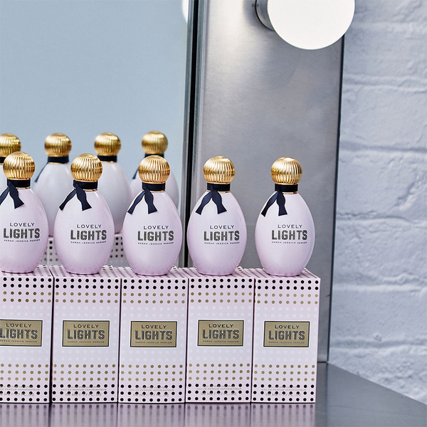 Sarah Jessica Parker Lovely Lights Woda Perfumowana dla Kobiet Spray 100ml