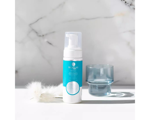 BasicLab Micellis Moisturizing Cleansing Foam 2% Trehalose Hyaluronic Acid Glycine for Dry and Sensitive Skin 150ml