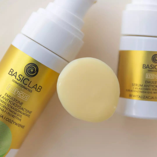 BasicLab Dermocosmetics Emulsyjne Serum Antyoksydacyjne z 6% Ascorbyl Tetraisopalmitate Rewitalizacja i Odżywienie dla Skóry Suchej i Bardzo Suchej na Dzień i na Noc 15ml