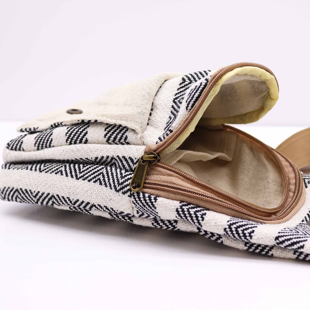 Body Cross Bag Natural Cotton - Black & White