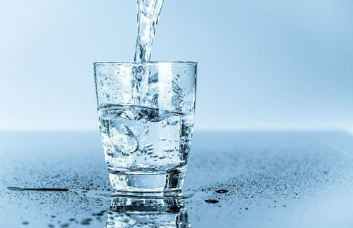 Redox Woda Jonizowana Żywa Woda Alkaliczna ph 9,5 240ml