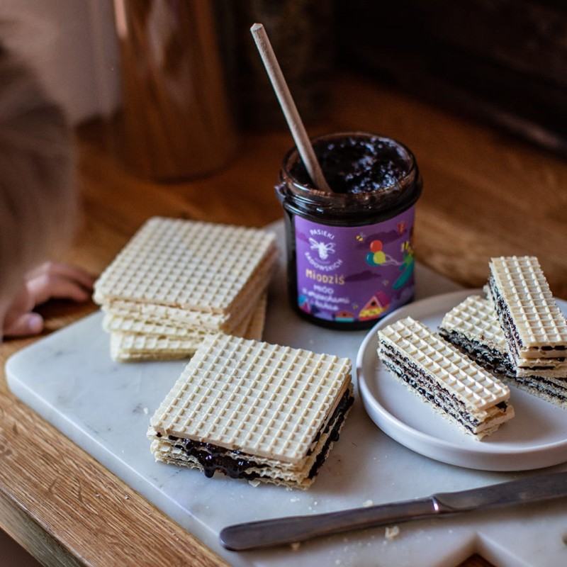 Pasieki Sadowskich Miodziś Honey with Nuts and Cocoa for Children 410g