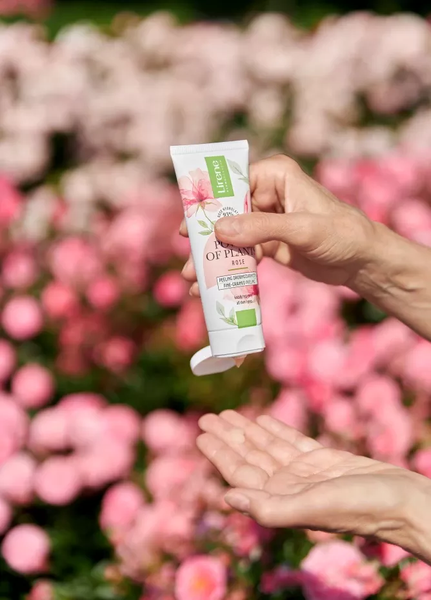 Lirene Power Of Plantis Wygładzający Peeling Drobnoziarnisty Róża 75ml