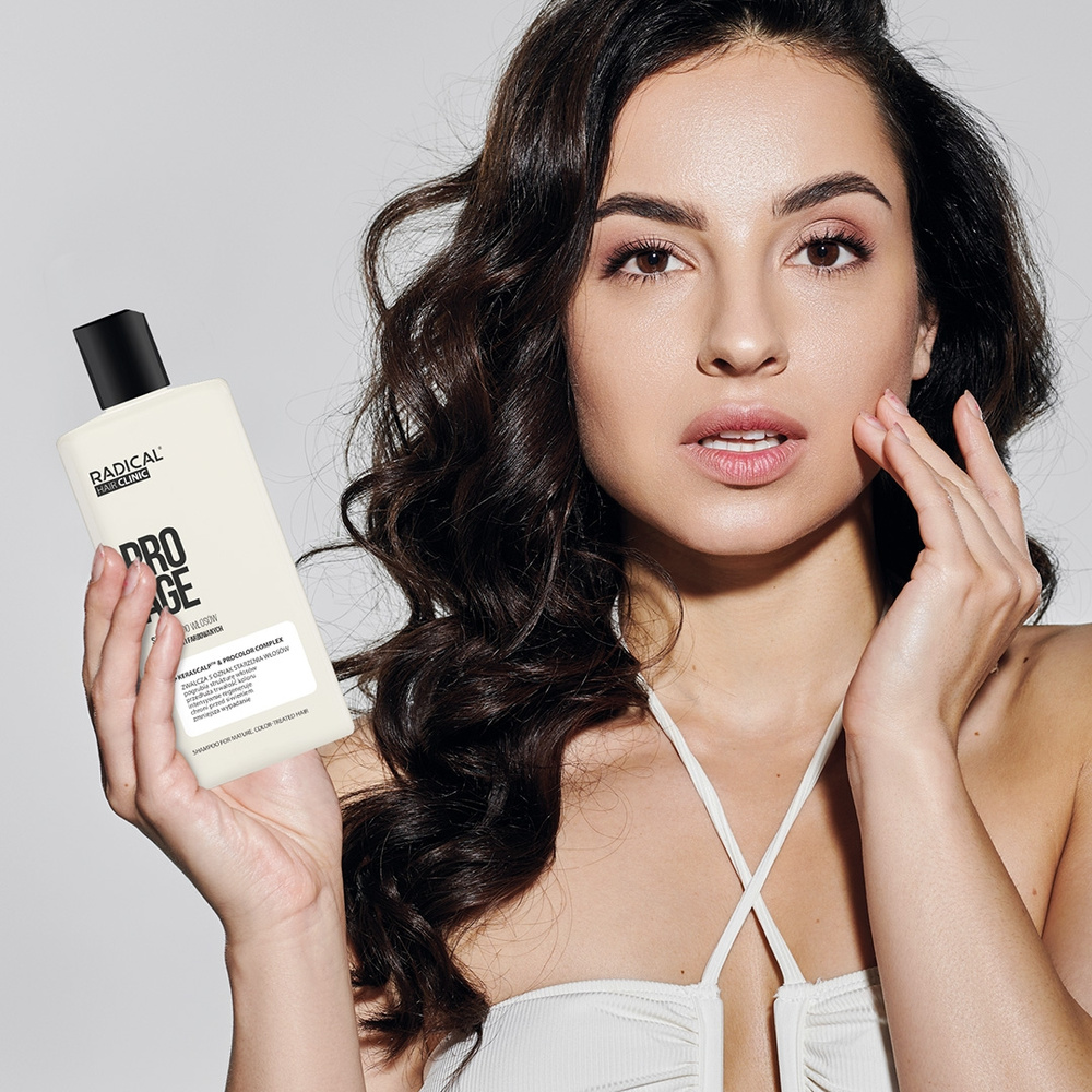 Farmona Radical Hair Clinic Pro Age Szampon dla Włosów Dojrzałych i Farbowanych 300ml