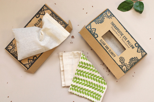 Agnes + Cat Eye Pillow -  Clear & Clarity