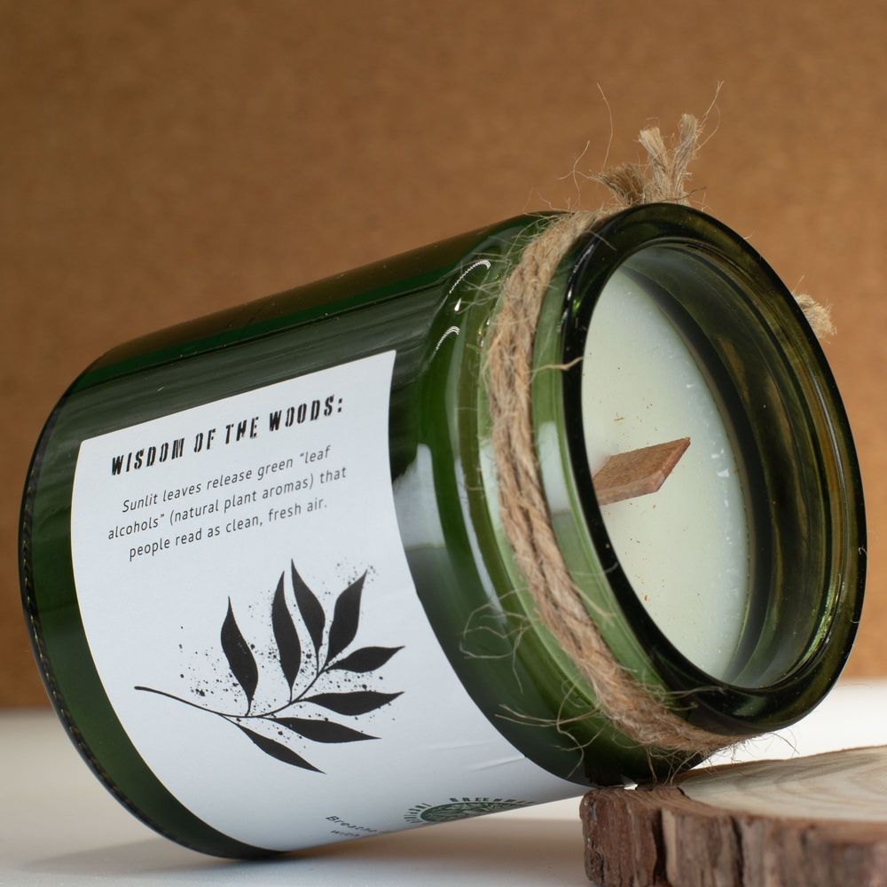 Greenman Woodwick Soy Candle - Leaves and Linen