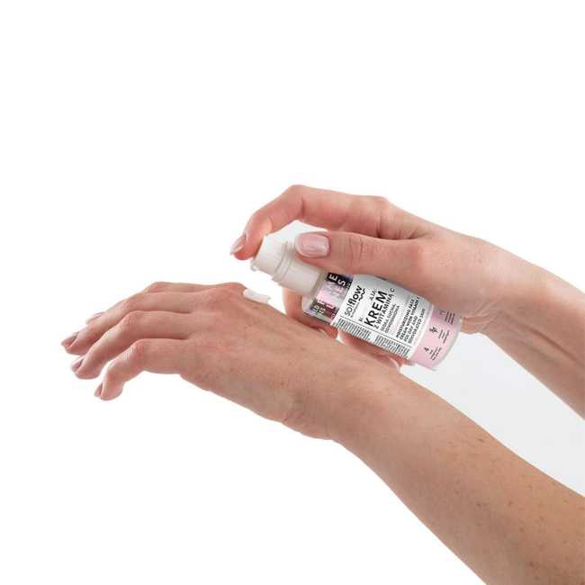 So!flow Nawilżający Krem z Witaminą C dla Skóry Suchej i Odwodnionej 50ml