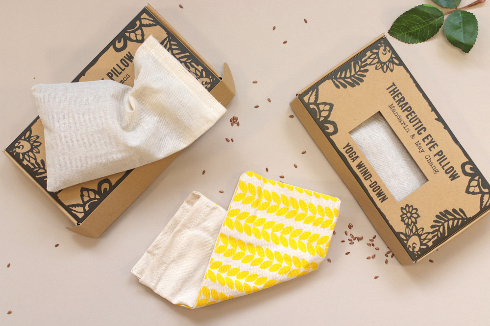 Agnes + Cat Eye Pillow - Eyebag Refresh