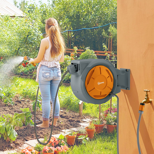 Outsunny Retractable Hose Reel Wall Mounted, 30+2m Garden Hose Pipe Reel with Lock, Auto Rewind, 7 in 1 Spray Nozzle, Includes Wall Fixings, 180° Swivel, Outdoor Watering, 59 x 23 x 42 cm, Orange