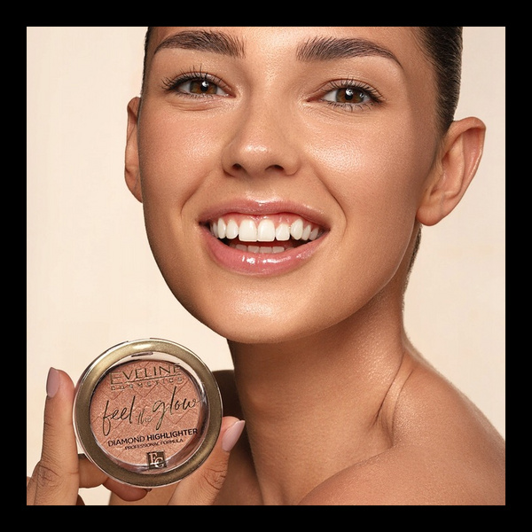 Eveline Feel the Glow Wegański Aksamitny Rozświetlacz do Twarzy w Kamieniu 02 Beach Glow 5g