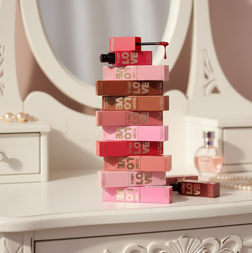 Eveline VinyLove Płynna Pomadka Winylowa z Efektem Gloss Nr 03 Bestie 4ml