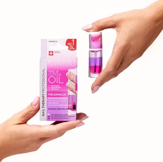 Eveline Nail Therapy Professional 3in1 Moisturizing Nail and Cuticle Oil 8ml