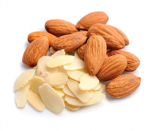 Młyn Kopytowa Almond Flakes 500g Best Before 10.11.26