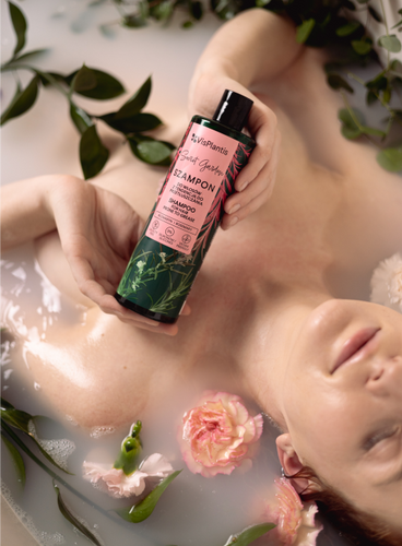 Vis Plantis Szampon do Włosów z Tendencją do Przetłuszczania się z Ekstraktem Rozmarynu Ostropestu i Melisy 400ml