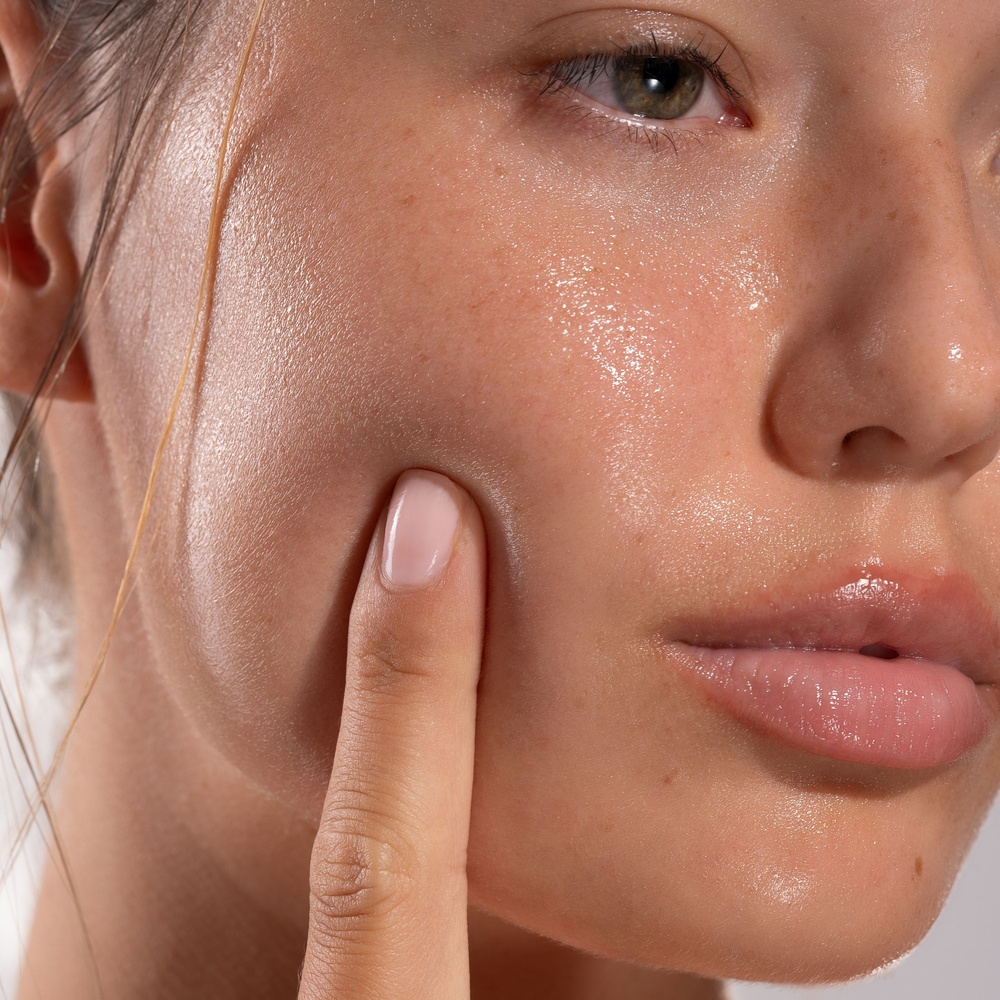 Bielenda Glaze & Glow Nawilżająco-Rozświetlający Krem Glazed Skin 50ml