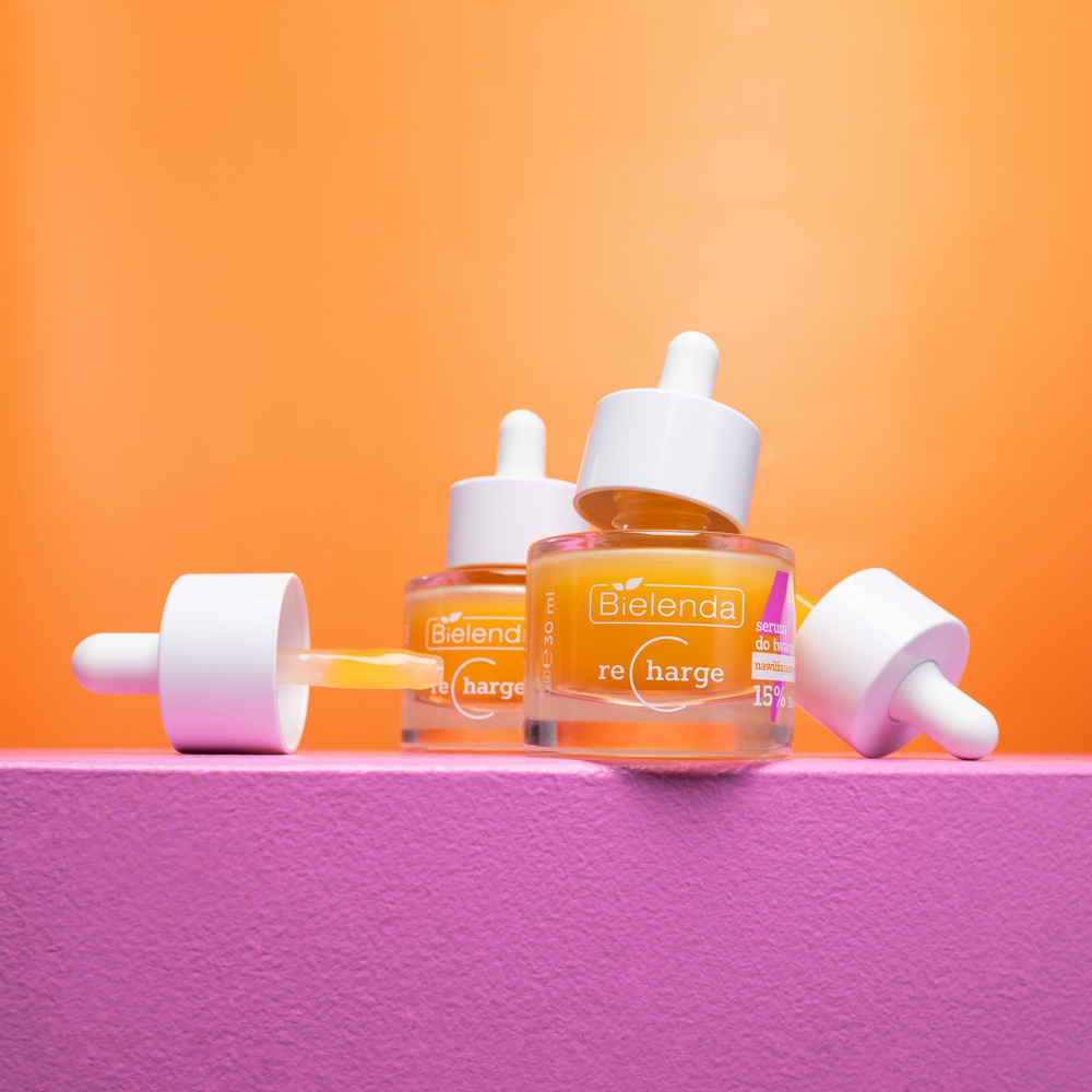 Bielenda Recharge Boost Nawilżająco-Rozświetlające Serum do Twarzy 30ml