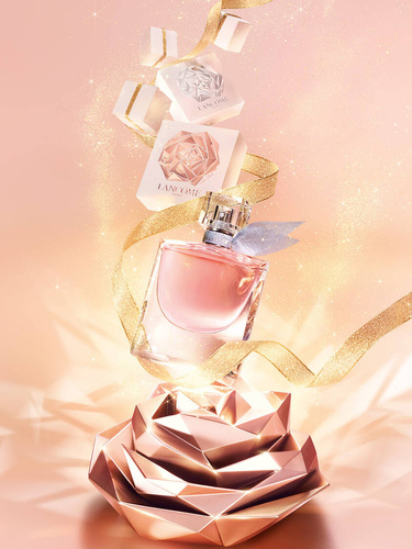 Lancome La Vie Est Belle Woda Perfumowana 50ml EDP  Woda Perfumowana 10ml EDP Balsam do Ciała 50ml Zestaw dla Kobiet 1 Sztuka