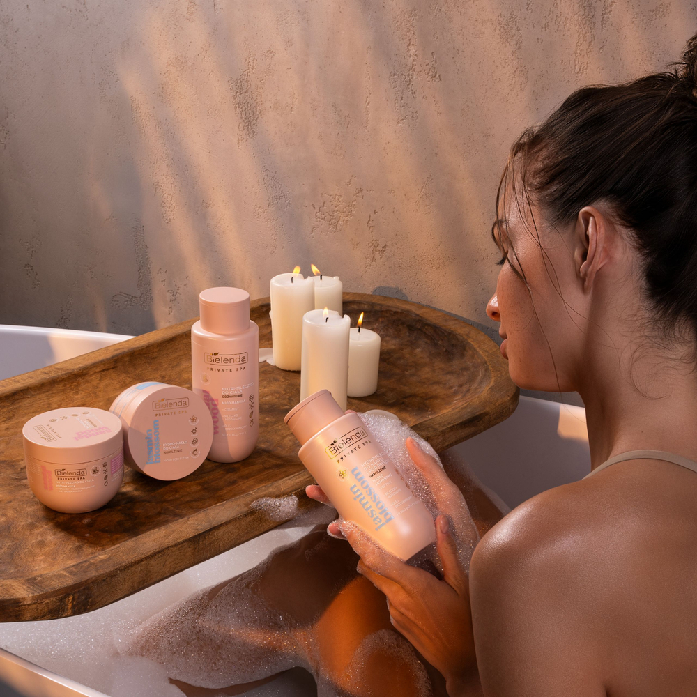 Bielenda Private Spa Nawilżające Hydro-Mleczko do Kąpieli i Prysznica Jasmin Blossom 300ml