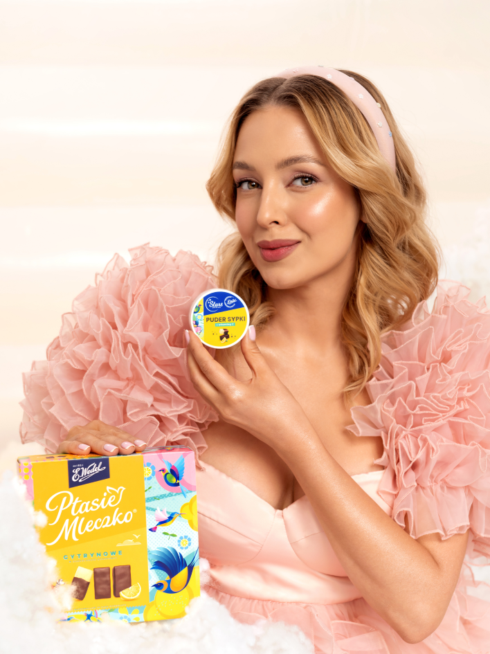 Stars From the Stars Wedel Smoothing and Illuminating Loose Powder with Vitamin C 8g