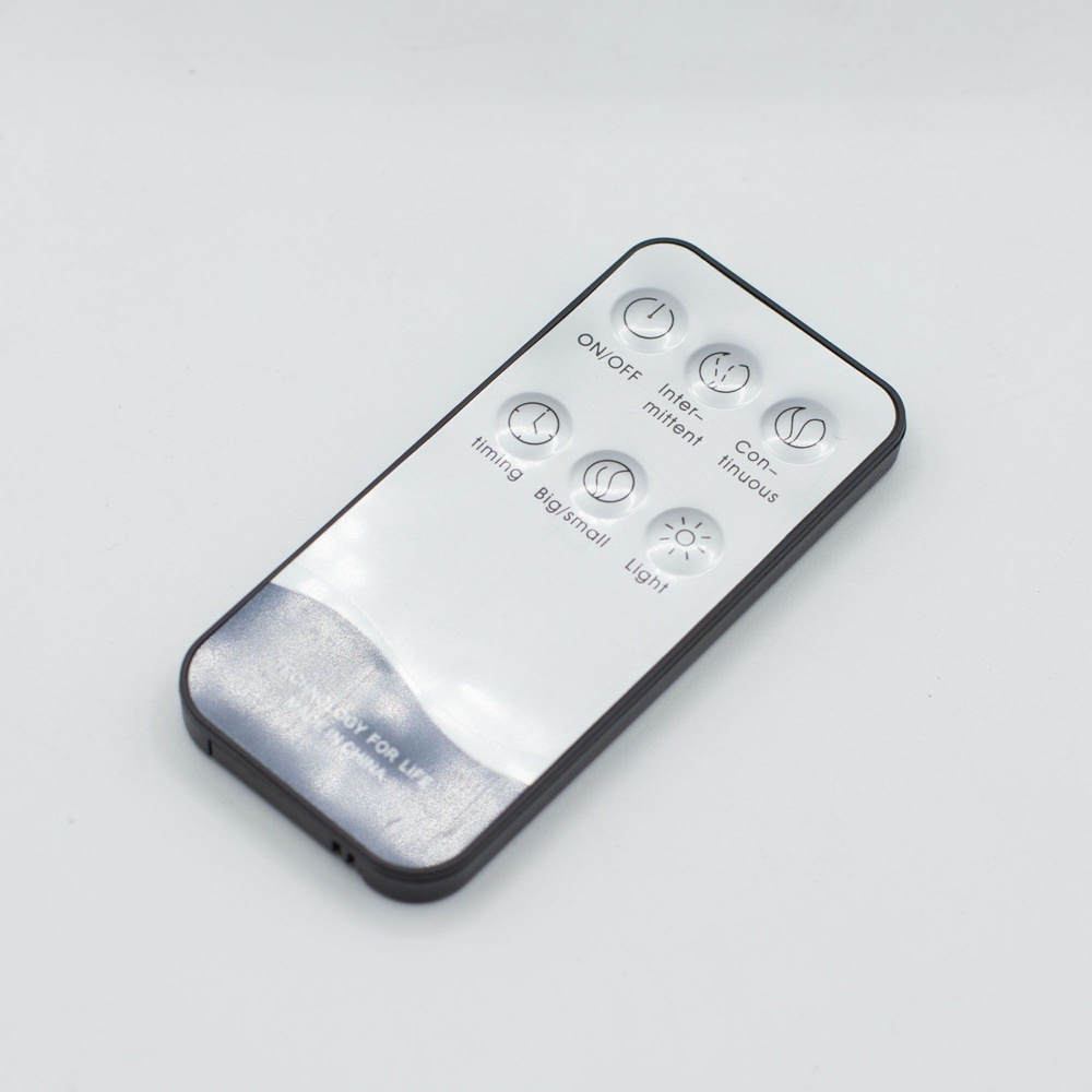 Futuristic Ribbed Aroma Diffuser with Colour-Changing Light