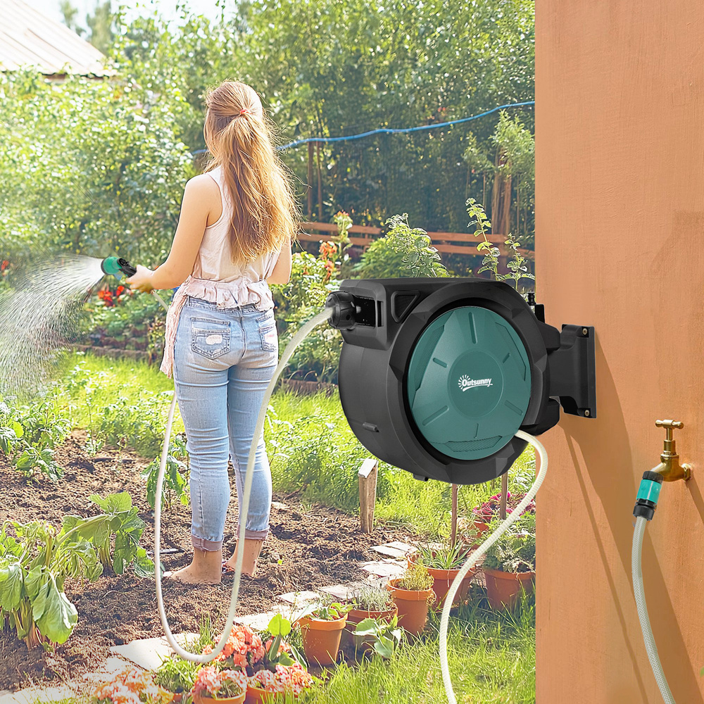 Outsunny Retractable Hose Reel Wall Mounted, 20+2m Garden Hose Pipe Reel with Lock, Auto Rewind, 7 in 1 Spray Nozzle, Includes Wall Fixings, 180° Swivel, Outdoor Watering, 54 x 20 x 39 cm, Black