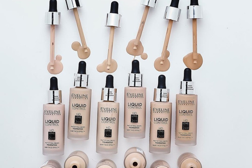 Eveline Liquid Control HD Foundation with Niacinamide in Dropper No. 050 Golden Beige 32ml